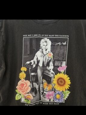 Dolly Parton T-Shirt Large Black Vintage Style Rainbow Graphic Country Music Tee